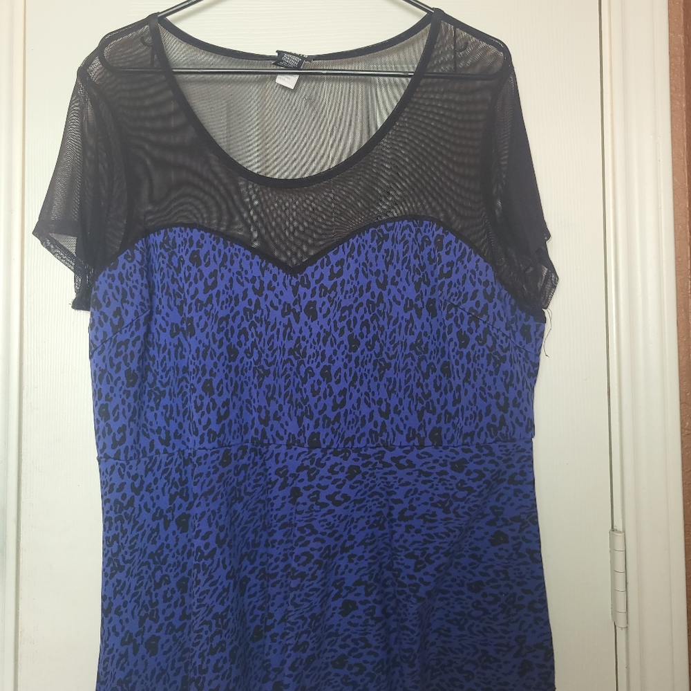 TORRID Peplum top